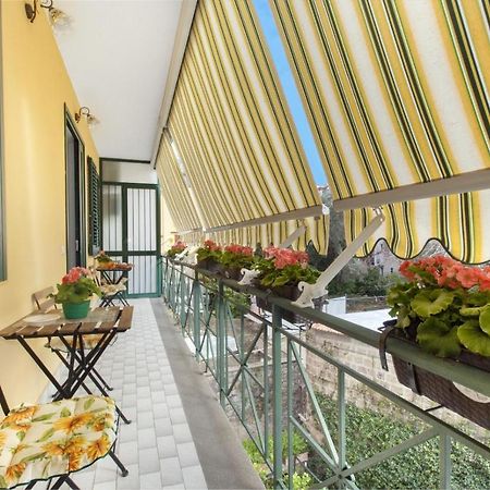 Millie Sorrento Suites Ngoại thất bức ảnh