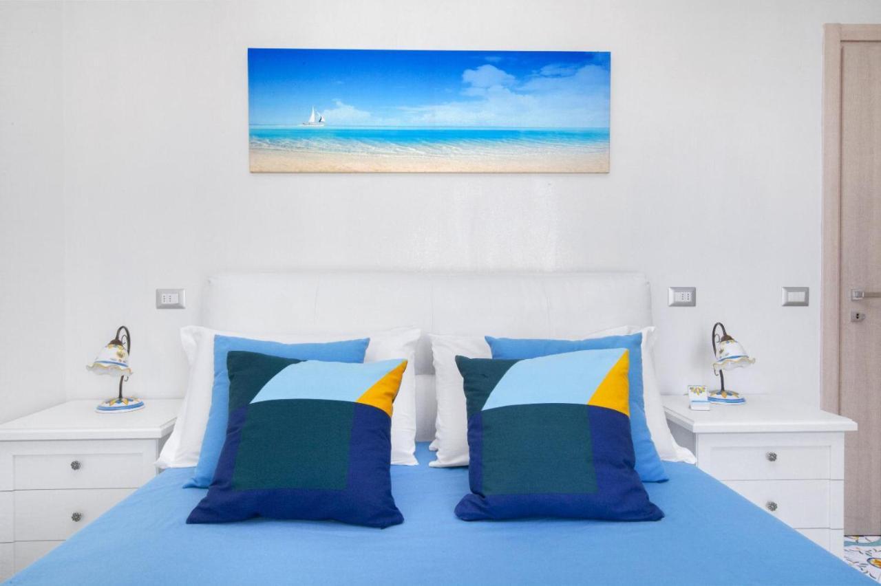 Millie Sorrento Suites Ngoại thất bức ảnh