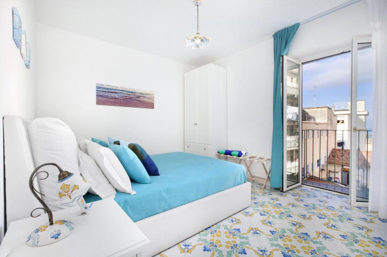 Millie Sorrento Suites Ngoại thất bức ảnh